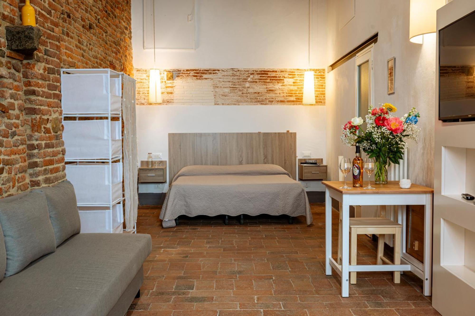 Antica Casa Dei Rassicurati Bed & Breakfast Montecarlo Eksteriør bilde