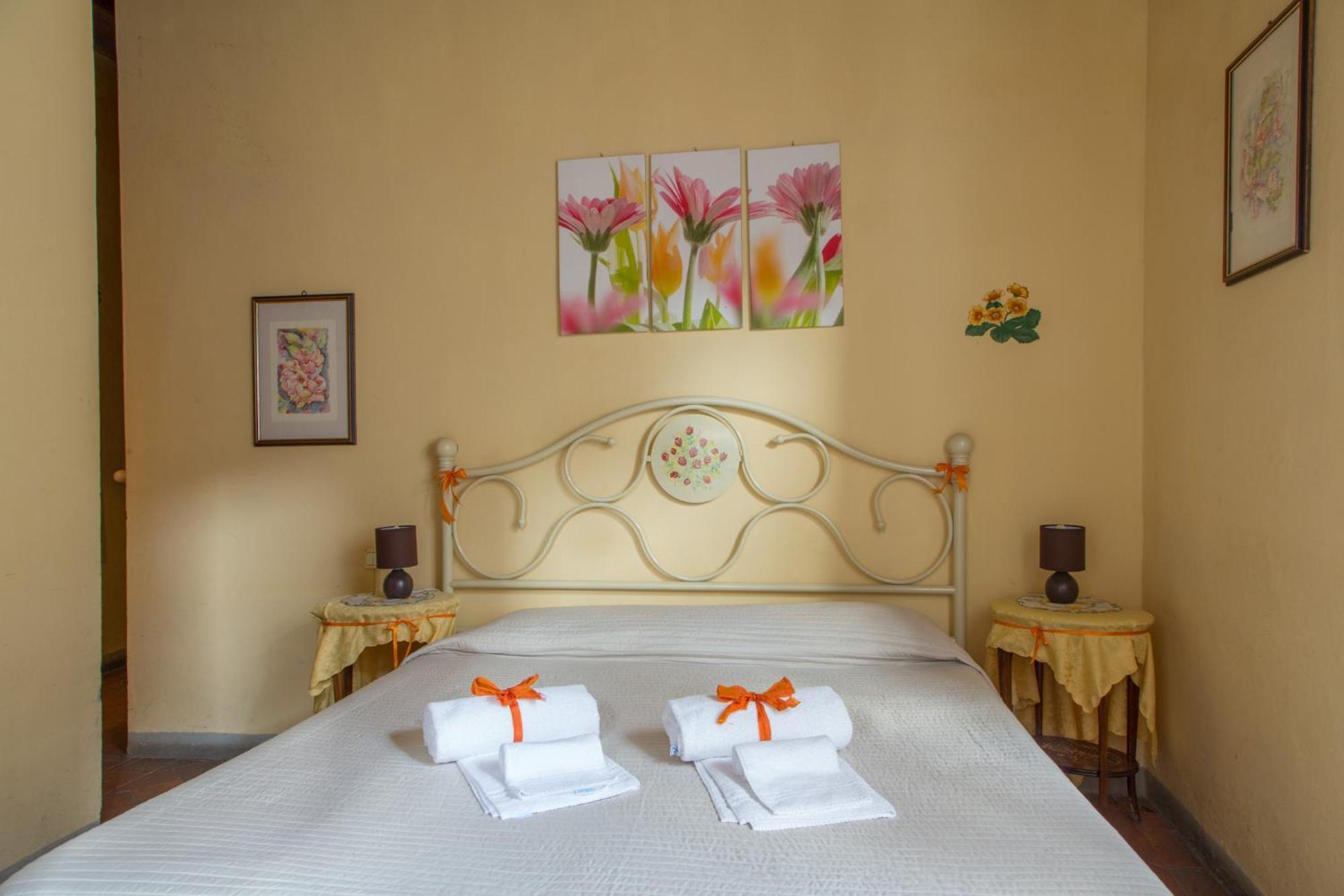 Antica Casa Dei Rassicurati Bed & Breakfast Montecarlo Eksteriør bilde